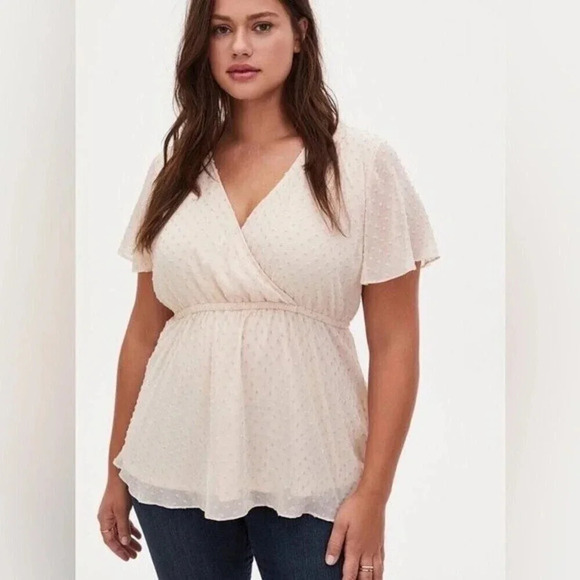 Torrid Pink Lily Ivory Swiss Dot Surplice Babydoll V Neck size 3 feminine boho - Picture 1 of 15